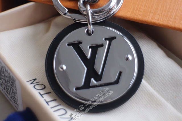lv飾品 lv鑰匙圈 標誌性LV首字母掛飾  lvqb1095